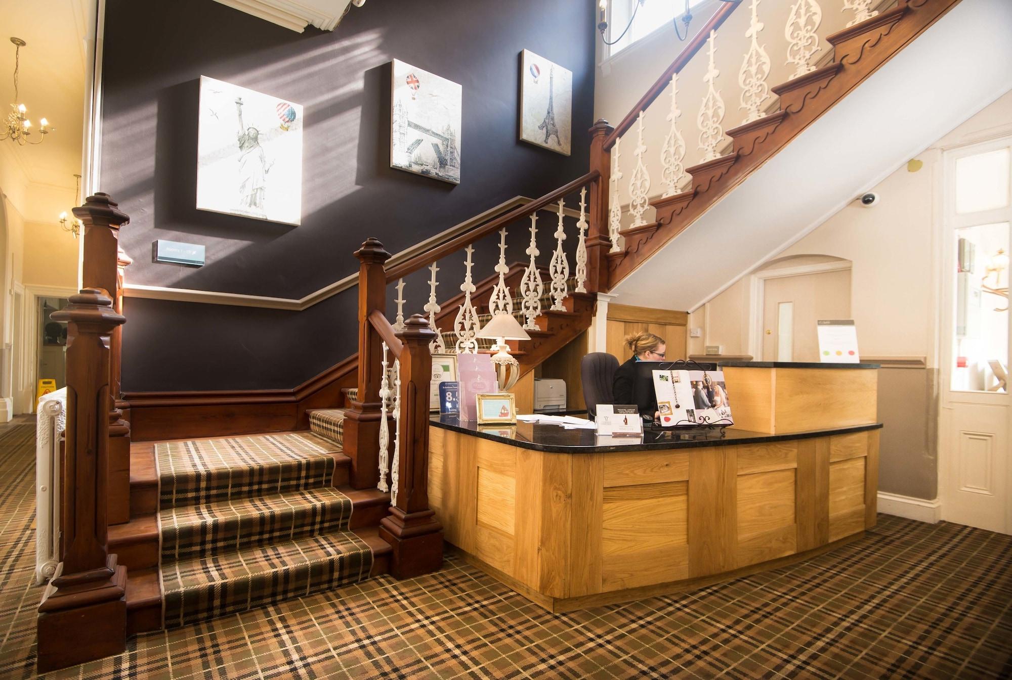 St Andrews Town Hotel Droitwich Exterior foto